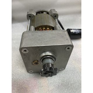 Motor Giảm tốc DT 220V 200W