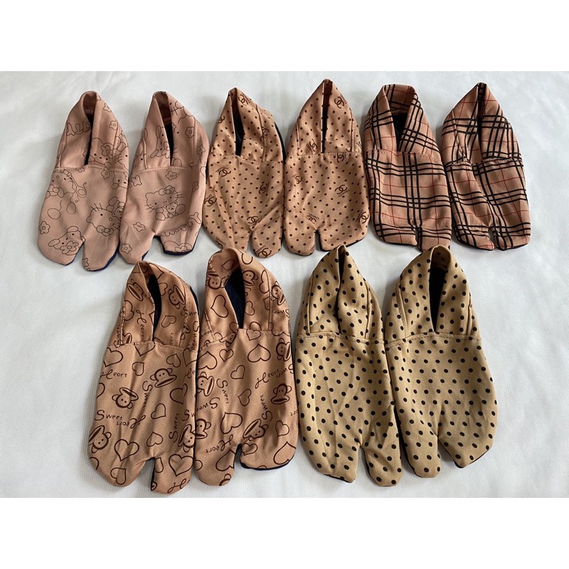 Set 2 đôi vớ hài mang trong nhà cho nữ