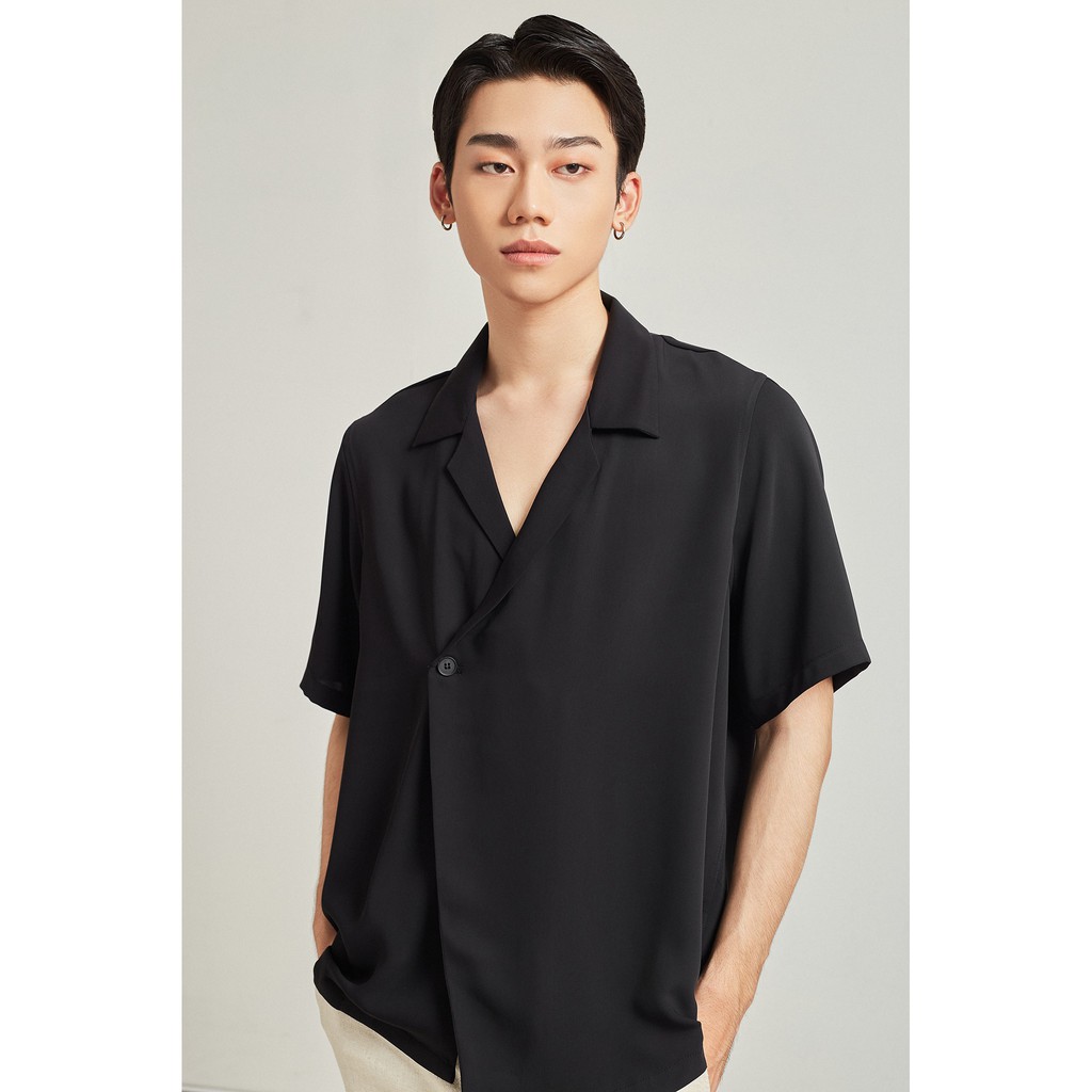 Áo Sơ Mi Ngắn Tay Vạt Chéo Nam HIGHWAY MENSWEAR Gabby Shirt Đen | BigBuy360 - bigbuy360.vn