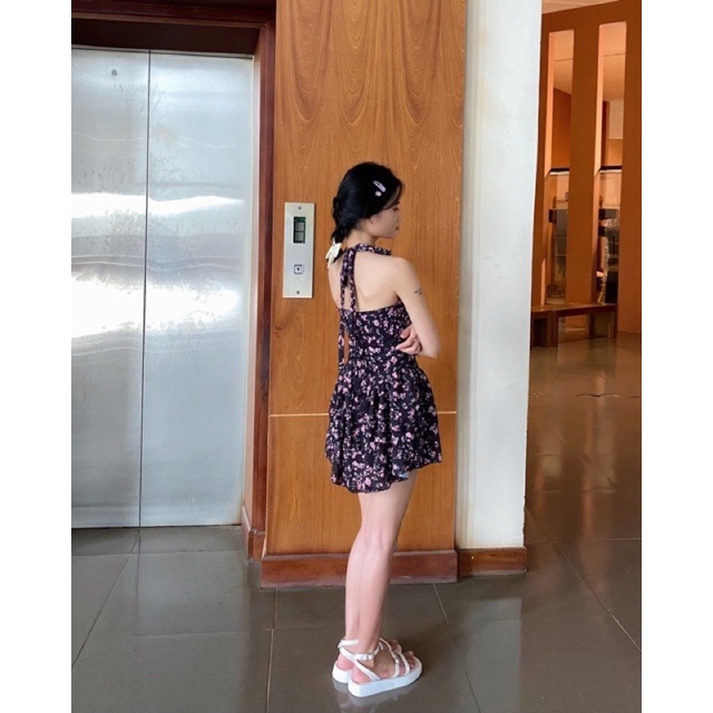 Đầm hoa nhí 2 dây cổ yếm, váy hoa nhí 2 dây