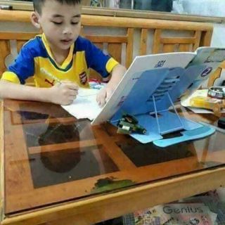 Kẹp sách chống cận