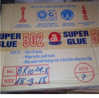 20 lọ keo 502 to
