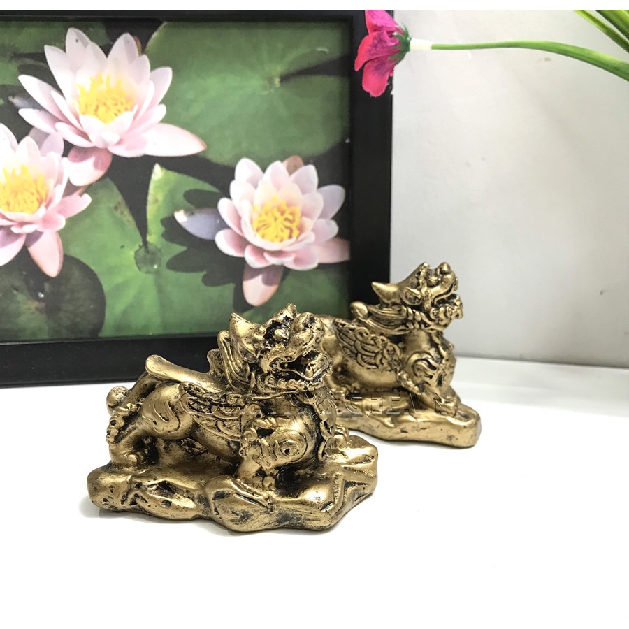 Cặp 2 Tượng Đá Tỳ Hưu Phong Thủy - Cao 5.5cm - Màu Nhũ Vàng - Size Nhỏ