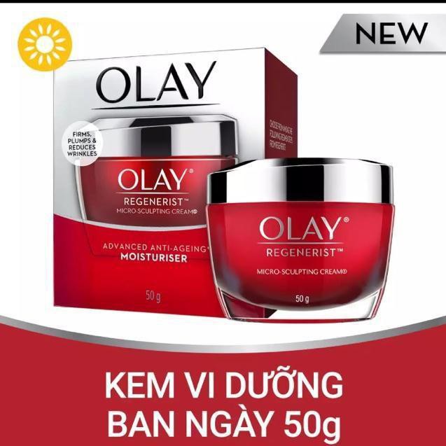 Kem dưỡng ban ngày Olay
