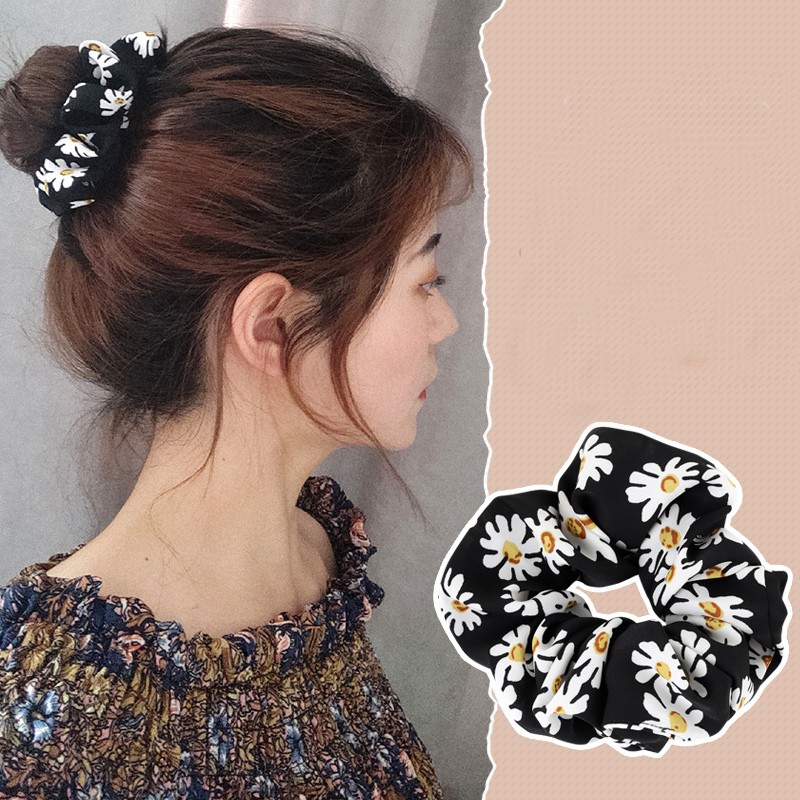 [Mã FASHIONCB232 hoàn tối đa 15K xu đơn 50K] INS Cúc Scrunchies Dây Buộc Tóc Hoa