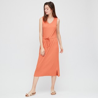 Váy liền thun tăm sát nách xinh xắn, duyên dáng của UNIQLO