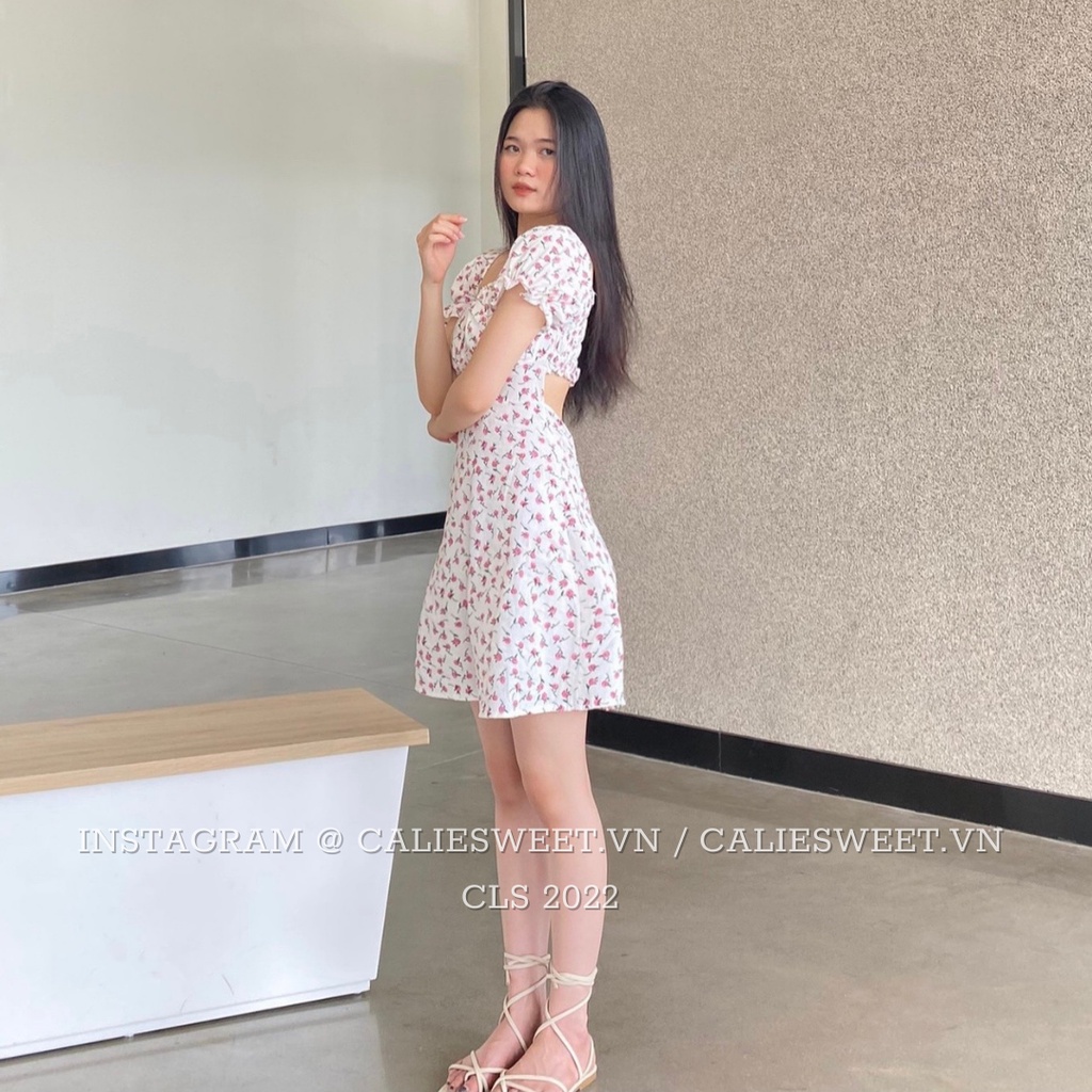 Váy hoa nhí trễ vai Caliesweet váy hở lưng hoa nhí cổ yếm chất thô CLS019