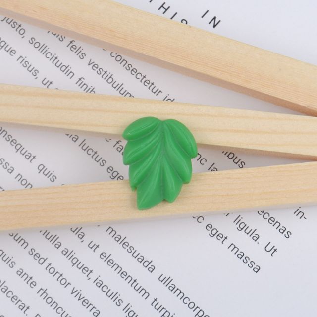 Charm slime mặt lá xanh làm kẹp tóc