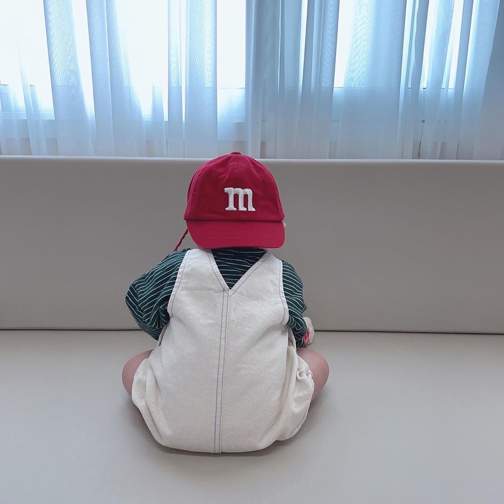 Mũ Lưỡi Trai Thêu Chữ m Dễ Thương Cho Bé