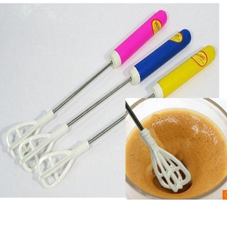 Cây đánh trứng cafe bằng tay chất liệu nhựa