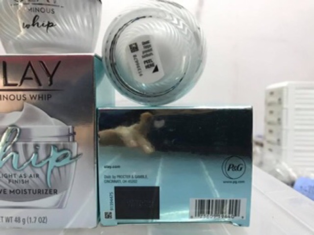 Kem dưỡng ẩm, làm trắng và đều da Olay Luminous Whip 48gr