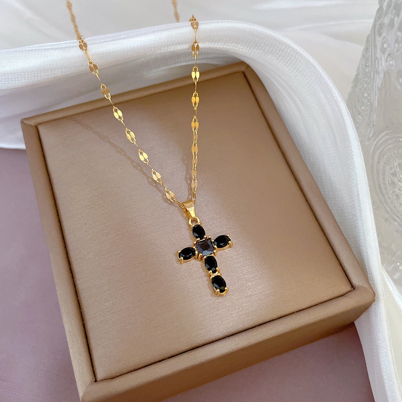 Vòng cổ Ngắn Mặt Hình Thánh Giá Đính Đá Zircon Thời Trang Cho Nữ