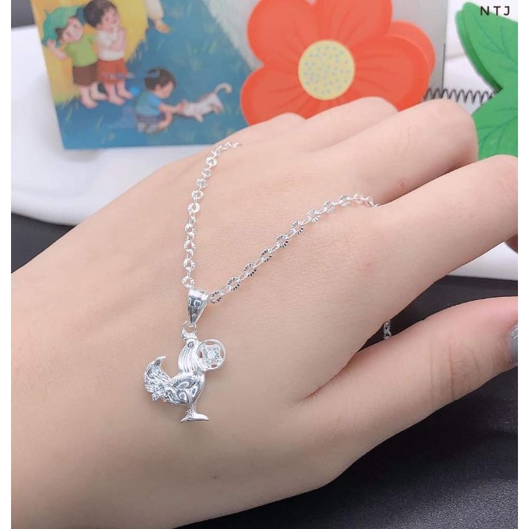 Mặt con giáp bạc ta trẻ em