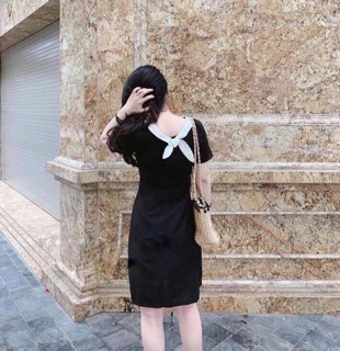 Váy A mặc 2 kiểu ạ