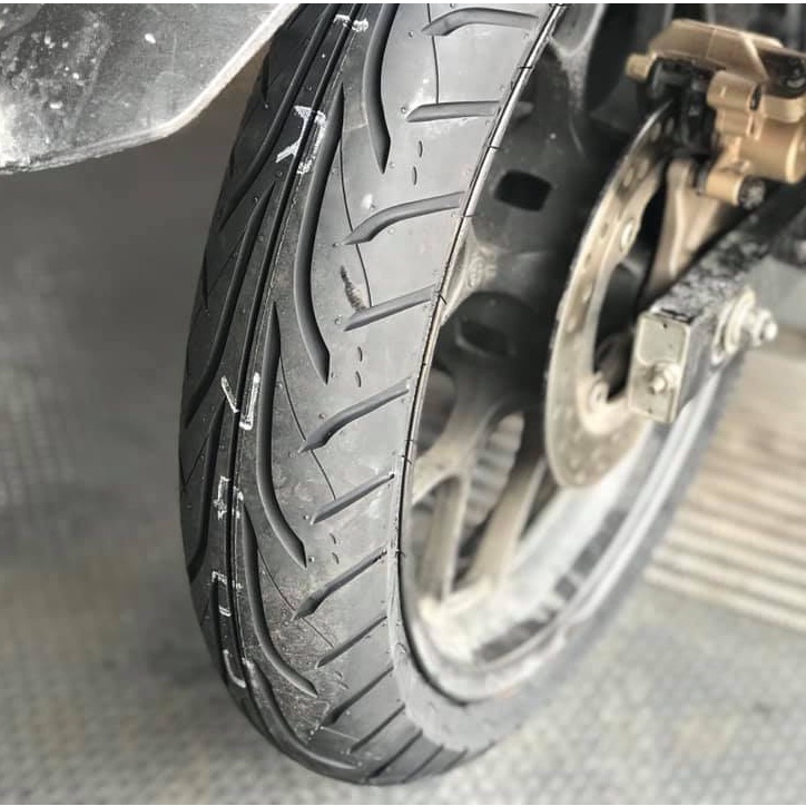 Vỏ xe Dunlop 110/70-17 gai GT601