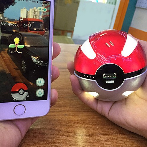 SẠC DỰ PHÒNG POKEBALL 10.000 MAH ( MAGIC BALL POWER BANK )...