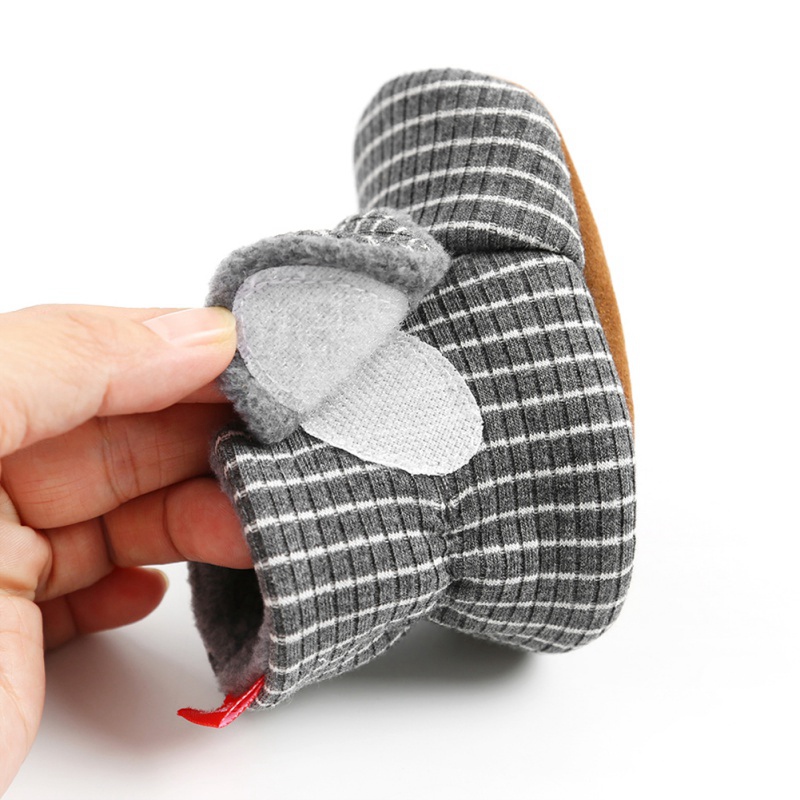 Giày vải đế mềm mại giữ ấm thời trang dành cho trẻ em