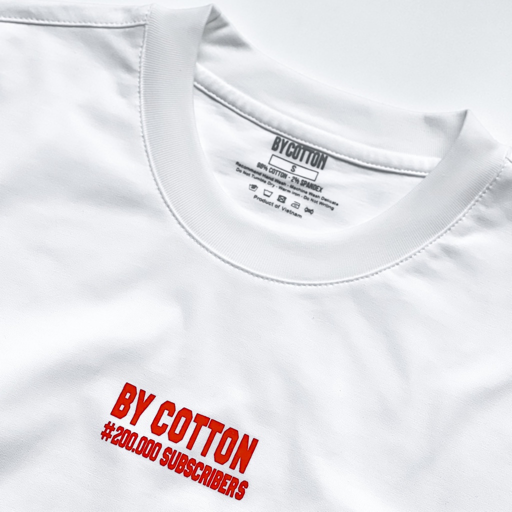 Áo Thun Ngắn Tay Cổ Tròn Trắng In BC 200,000 Subscribes BY COTTON BC 200,000 Subscribe
