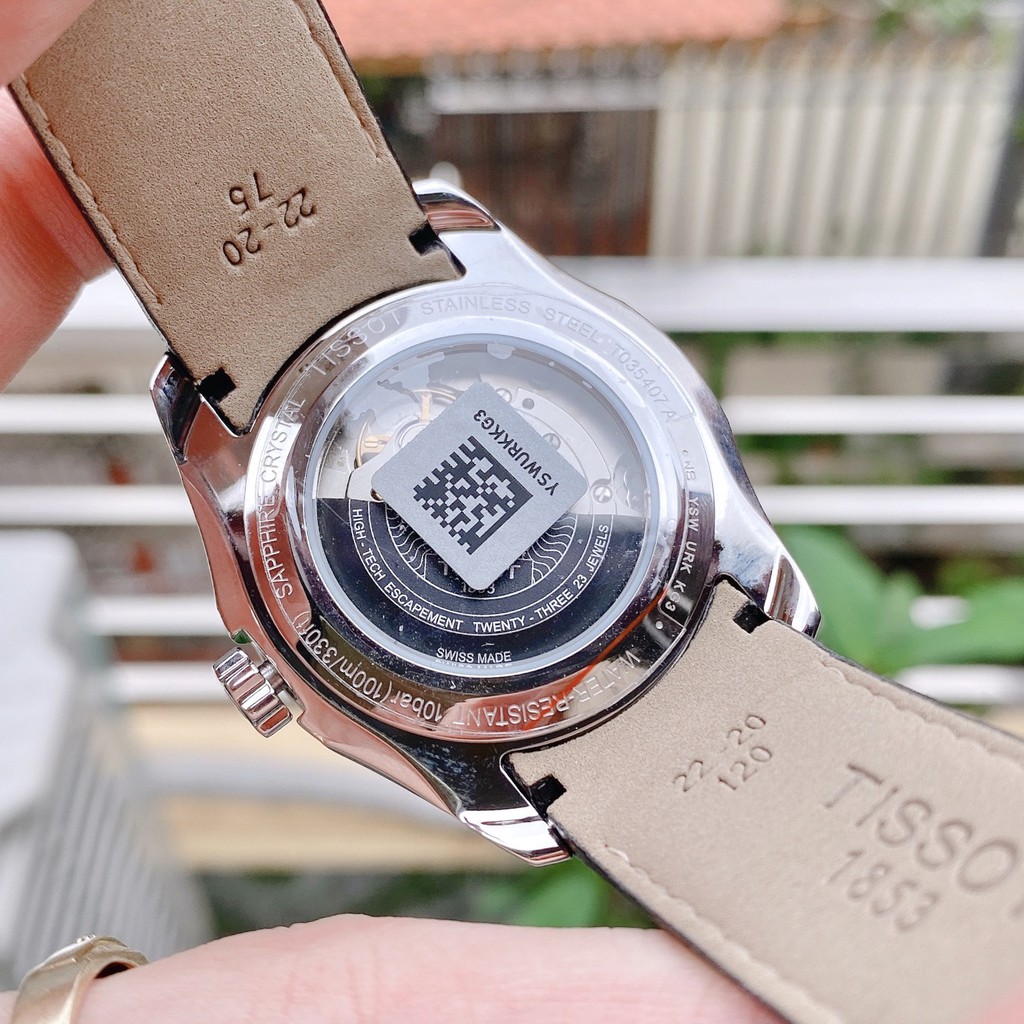 Đồng hồ nam chính hãng Tissot Couturier DayDate Black - T035.407.16.051.03 - máy cơ tự động - Kính Sapphire