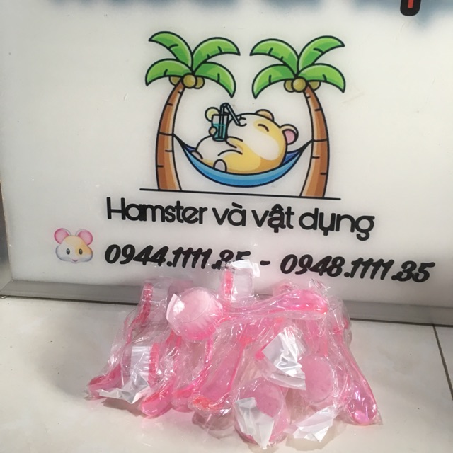 Lược chải lông hamster