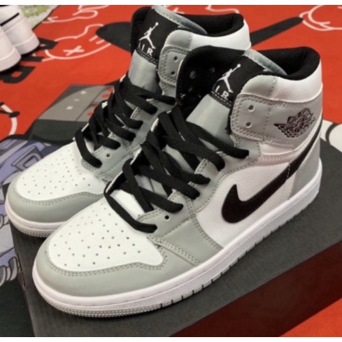 Giày Jordan 1 Cao cổ Xám Trắng, Giày Thể Thao JD1 light smoke grey trăng | BigBuy360 - bigbuy360.vn