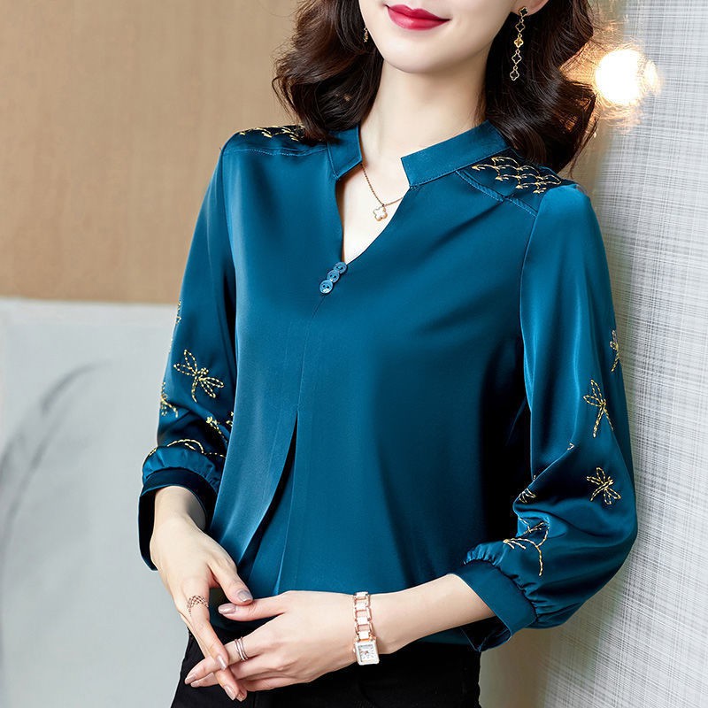 Áo sơ mi lụa satin cổ chữ v tay lửng dáng rộng thêu họa tiết màu trơn cho nữ