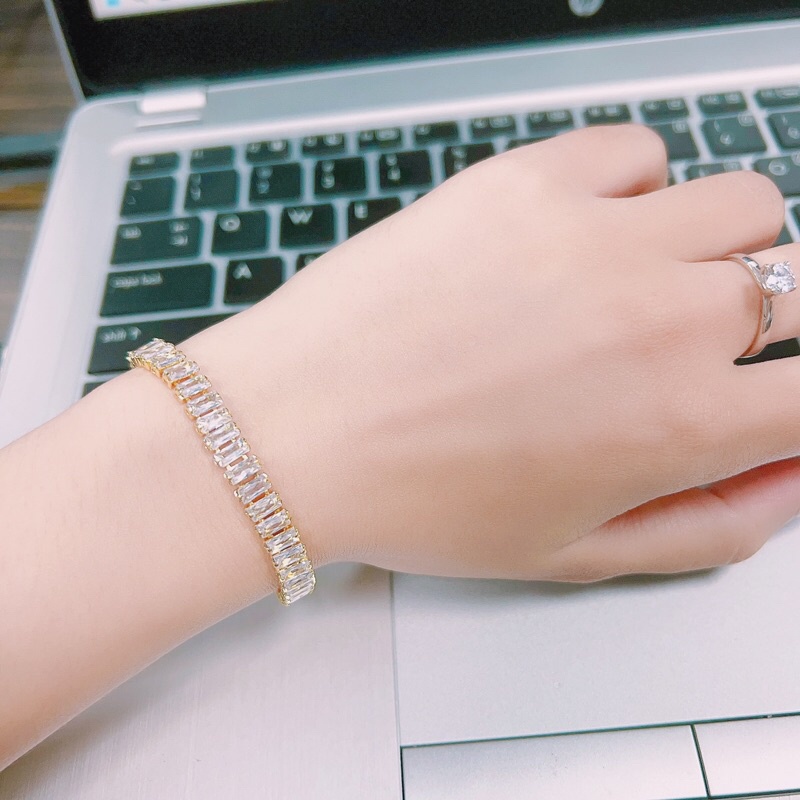 Lắc tay titan rút đá bagguet siêu sáng không đen không gỉ