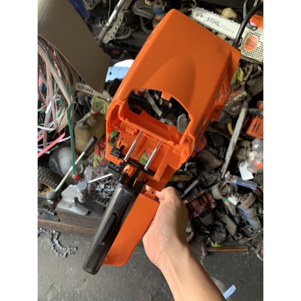 Nắp Che Nòng Liền Tay STIHL 250 230 210