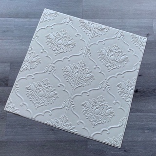 Xốp dán tường hoa văn cổ điển 4li 70x70cm