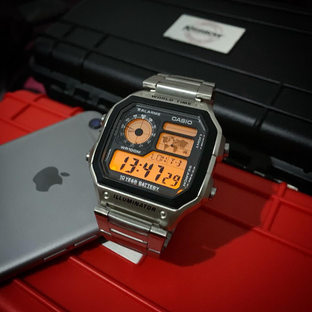 [Box thiếc] Đồng hồ nam Casio AE 1200-WHD classic chống nước , dây thép không gỉ (dây bạc mặt đen)