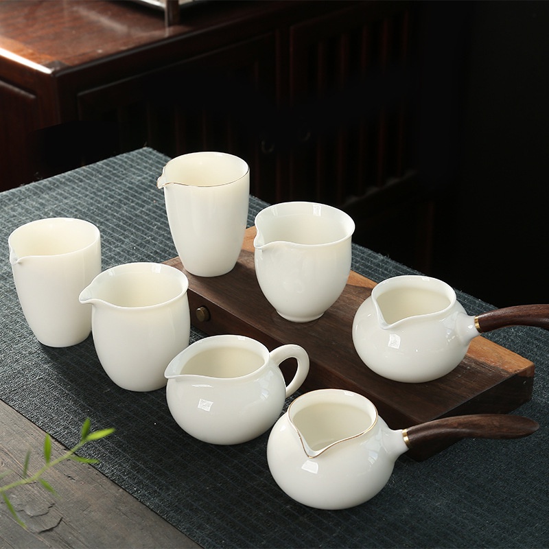 Tống Chuyên Trà Bằng Sứ Trắng Bạch Định Cảnh Đức Trấn