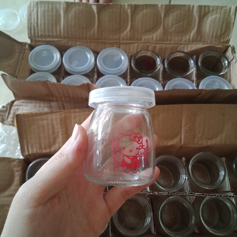 12 hũ, lọ thuỷ tinh đựng sữa chua nắp nhựa