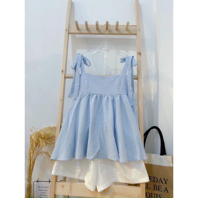 SET ÁO 2 DÂY KẺ XANH BUỘC NƠ KÈM QUẦN SOOC TRẮNG SIÊU XINH