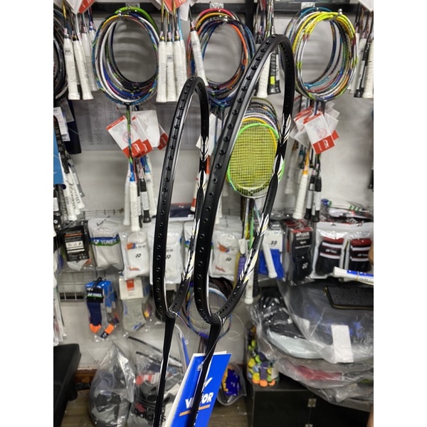 Vợt Victor TK 300 SP 4u (Khung chưa cước