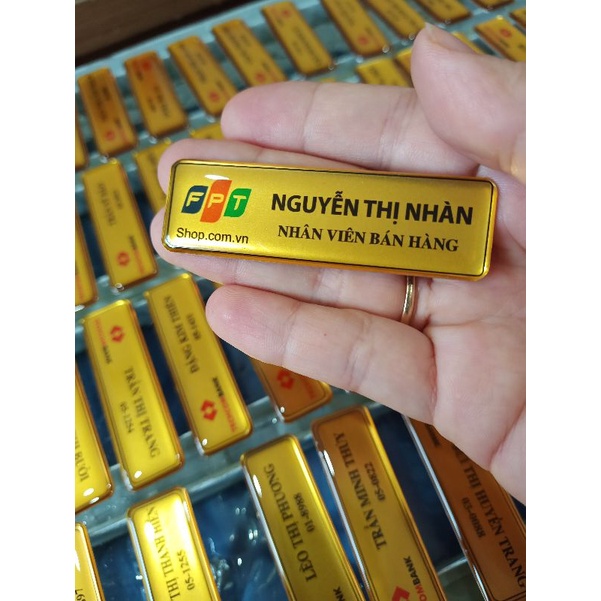 Thẻ tên ngân hàng, bảo hiểm các loại