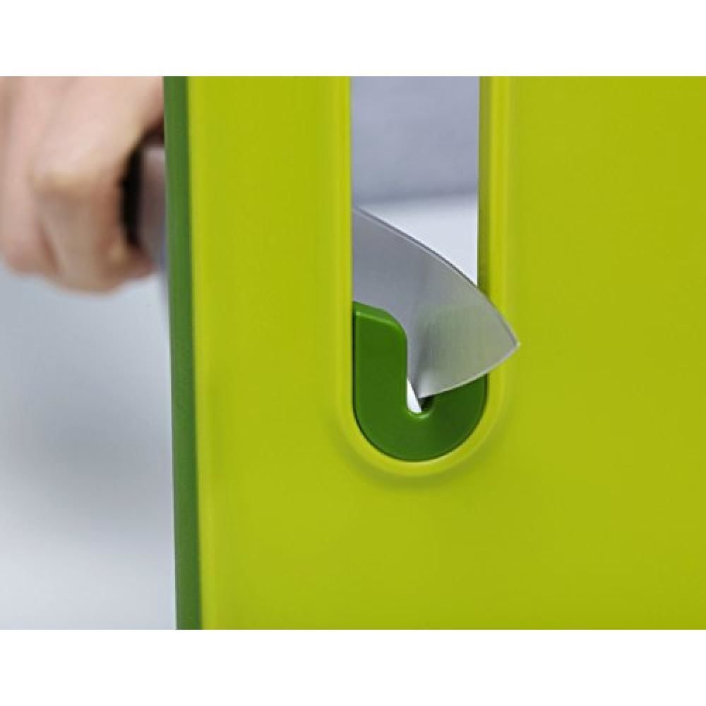 Thớt Joseph joseph thương hiệu Anh Quốc 2 in 1, chất liệu nhựa PP cấp thực phẩm tiêu chuẩn Châu Âu, kèm đá mài dao