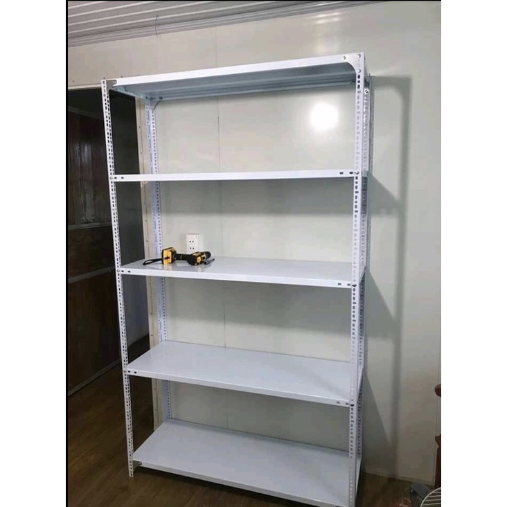 Kệ sắt v lỗ lắp ghép 5 tầng: Dài 1m2 x rộng 40cm x cao 2m x 5 tầng