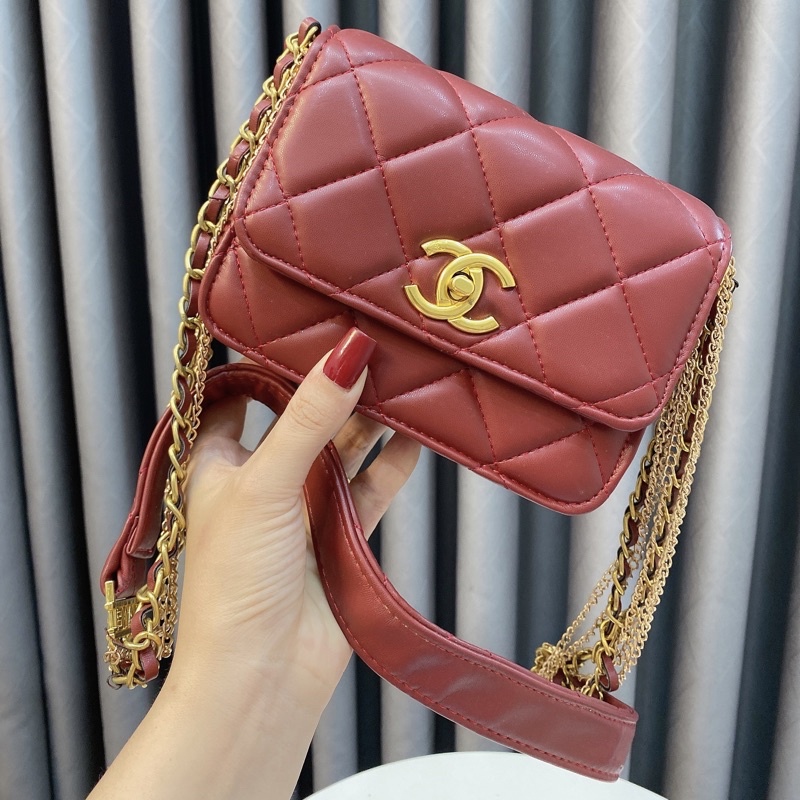 Túi Ngọc Trinh size 18cm xích sợi