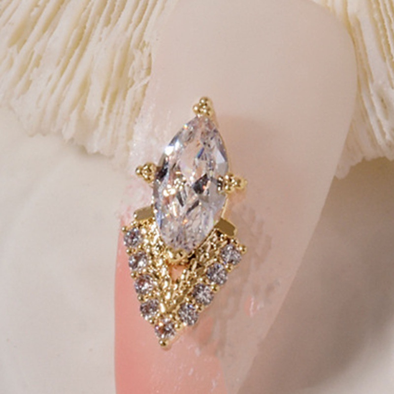 Phụ Kiện Hoa Đính Đá Trang Trí Móng Tay Sang Trọng