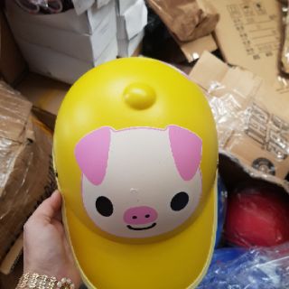 Nón bảo hiểm lưỡi trai