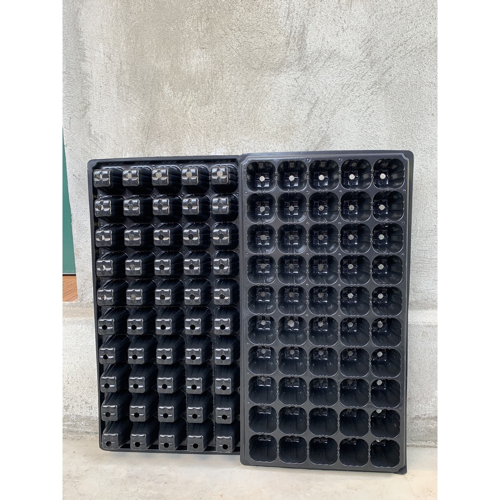 10 KHAY ƯƠM 50 LỖ NÔNG ĐẾ VUÔNG ( BẠT CHỐNG CỎ, LƯỚI CHỐNG NẮNG, DỊCH TRUYỀN CHO CÂY...)