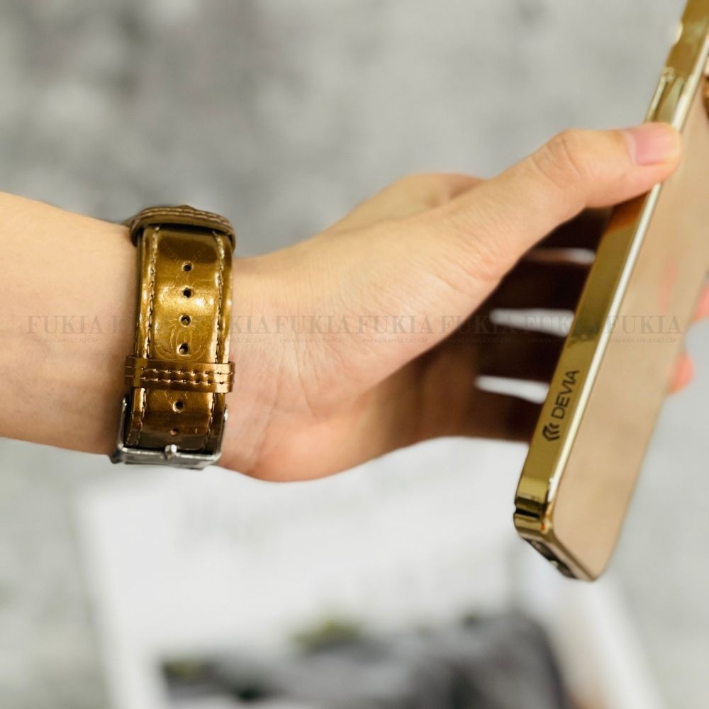 Combo ốp lưng iPhone Devia &amp; Dây da C H A N N E I sang trọng cho Apple Watch đồng hồ thông minh Series 1/2/3/4/5/6/SE