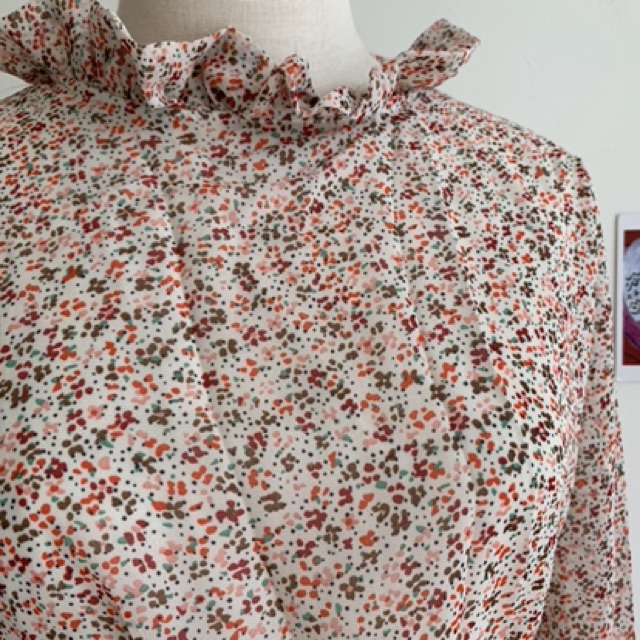 Đầm hoa nhí vintage dáng dài( ảnh shop chụp)