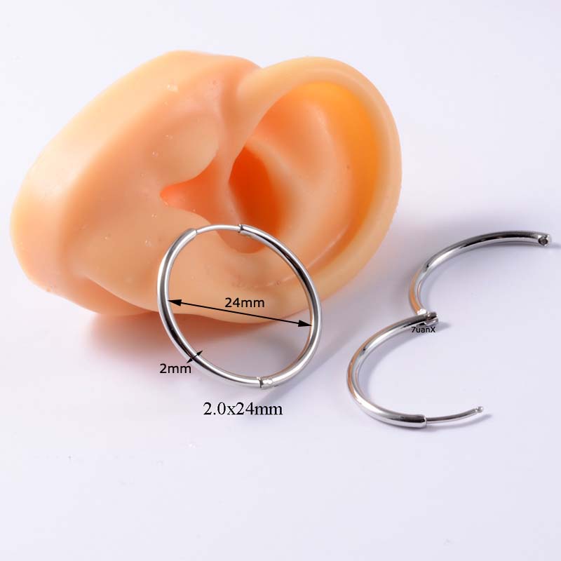 Khuyên tai tròn bằng thép không gỉ đơn giản cá tính cho nam và nữ