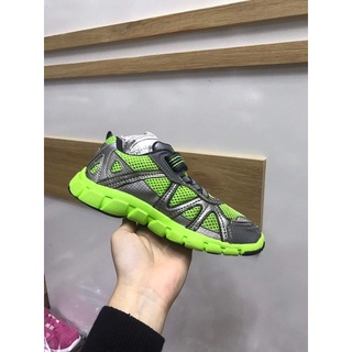 Giày thể thao bé trai sz 32