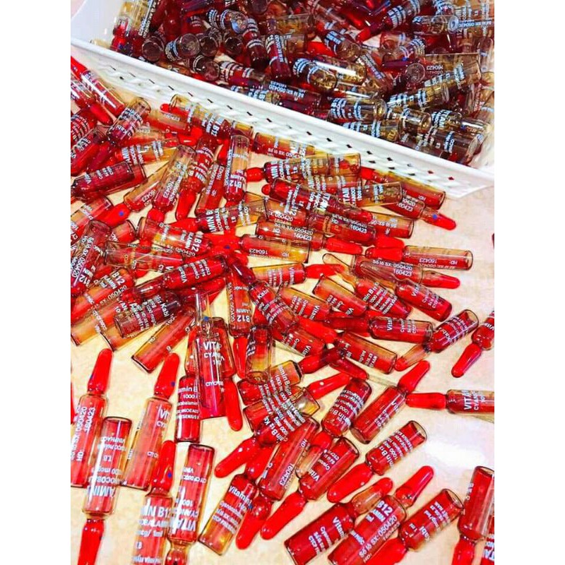 vitamin B12 Ống nước đỏ trộn kem bật tông | BigBuy360 - bigbuy360.vn