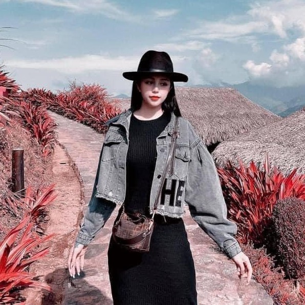 Túi xách FENDI cốp mềm mini