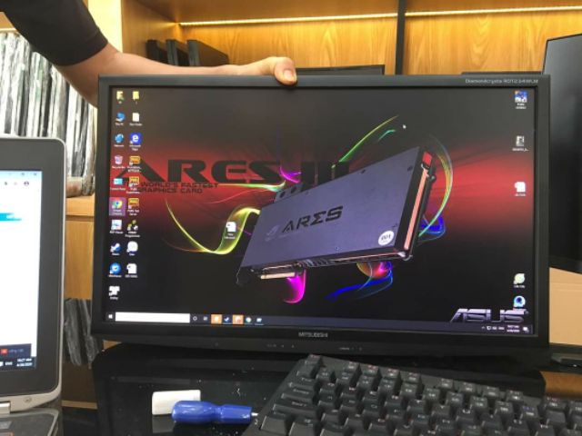 MÀN 23 INCH IPS PHUN CỔNG, MITSHUBISHI SIÊN BỀN | BigBuy360 - bigbuy360.vn