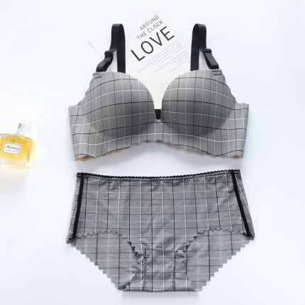 Bộ áo lót và quần lót không gọng thời trang cho nữ | BigBuy360 - bigbuy360.vn