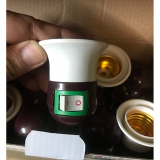 Đui đèn e27 có công tắc